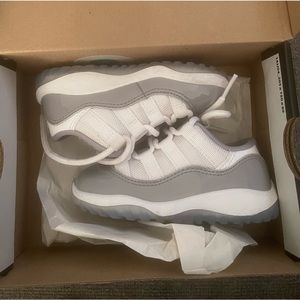 Toddler Jordan 11 Retro Low (7C)